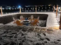Cowboy Pool, Spa, View, 1 acre Escape, Joshua Tree Hotels in Yucca Valley