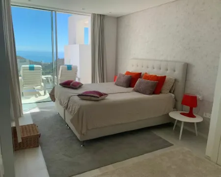 PALO ALTO Luxury 2 bedroom apartment Hotels in Ojen