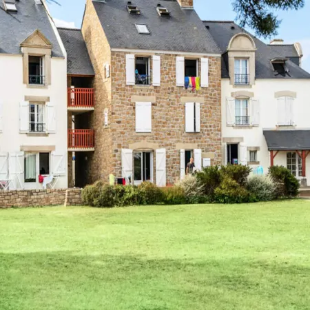 Apartment in Fogeo Beach Near Port Crouesty