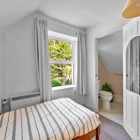 Apartment in Salcombe with Stunning Sea Views