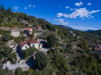 Country House Bakicevo - Two Bedroom Apartment with Terrace - Wifi