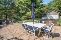 Secluded 2.5-Acre Modern Retreat by Lake Michigan–Near Holland & Grand Haven