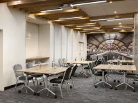 Ibis Kyiv Railway Station فنادق في كييف