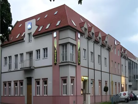 TeleDom Hotel Отели в г. Кошице II