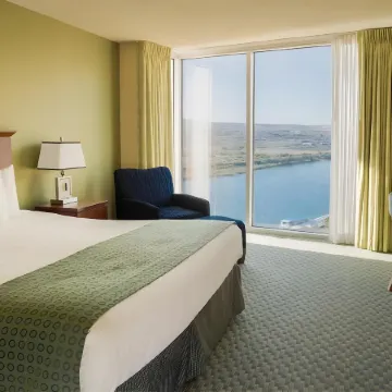 Aquarius Casino Resort