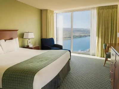 Aquarius Casino Resort Hotels in Laughlin