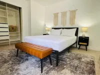 Wilton Manors Guesthouse Hotels in der Nähe von To The Moon