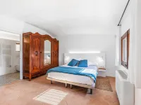 Charming Home Near Vulpellac