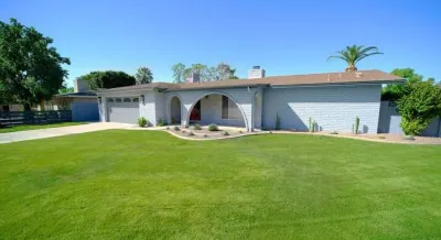 Heated Pool/Fire Lounge/TVpatio Oasis in Uptown! Hotels near Piestewa Peak