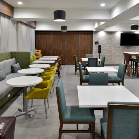 Hampton Inn Laplace