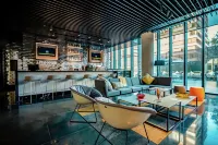 Ola Santiago Providencia, Tapestry Collection by Hilton