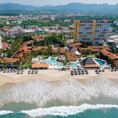 Holiday Inn Resort IXTAPA ALL-INCLUSIVE by IHG