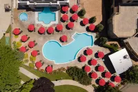 Delta Hotels Grand Okanagan Resort - ที่มีสระว่ายน้ำ