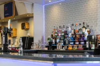Holiday Inn Express PERTH by IHG - bar