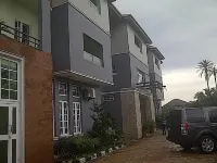 Denami Suites and Luxury Apartment