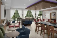 Holiday Inn Express & Suites Birmingham - Homewood