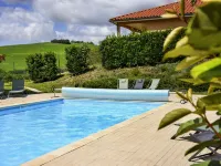 Ibis Budget Millau Viaduc - Pools
