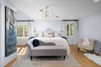 Family getaway.Commuter's Dream.Weddings&Events.Content House.Luxury Smart Home 拉奇蒙特住宿飯店