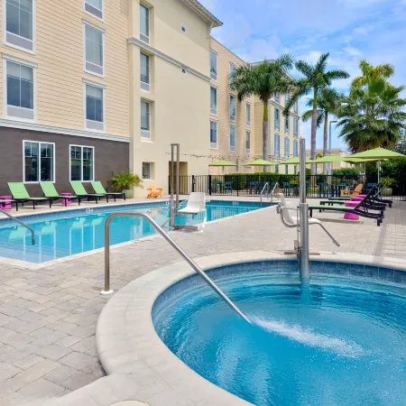 Home2 Suites by Hilton Nokomis Sarasota Casey Key