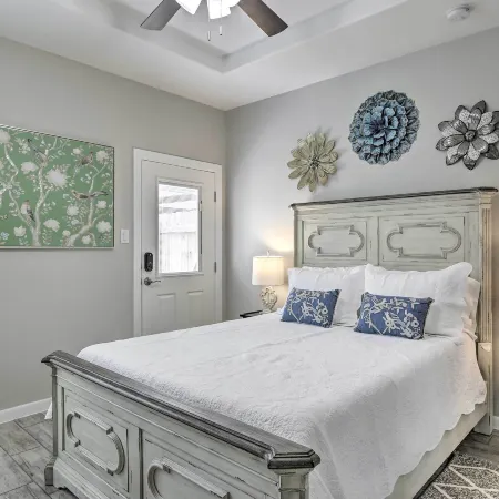 Charming Edinburg Apartment ~ 3 Mi to Dtwn!