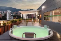 Hampton by Hilton Medellin