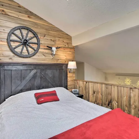 At Base of Peak 9! Unit w/ Hot Tub in Breckenridge