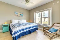 Bayfront Pensacola Beach Condo w/ Pool & Elevator - Beach