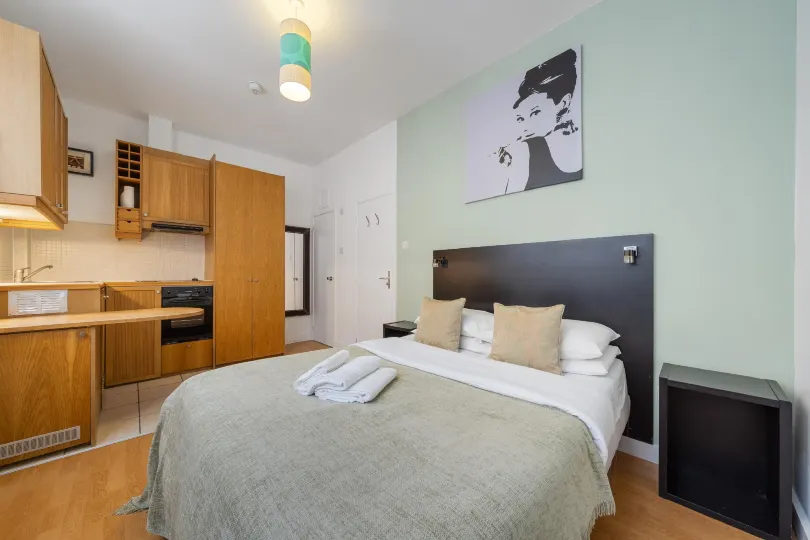 Studios2Let - North Gower