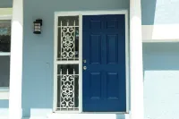 Spacious 6-Bedroom House with WiFi, AC in Pleasant Orlando 파인 힐스 호텔