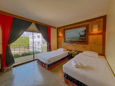 Phumanee Lahu Home Hotel Hotel dekat Fangchanupathum School