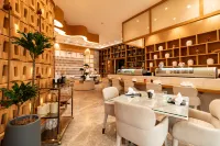 Holiday Inn SUITES KUWAIT SALMIYA by IHG - Frühstück