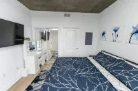 Midtown Atlanta 1Br Skyline Balcony Corner Condo by Piedmont Park Luxe Pad - Apartment
