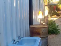One Life Live It Farm Stay "The Governess" Hotels in Buronga