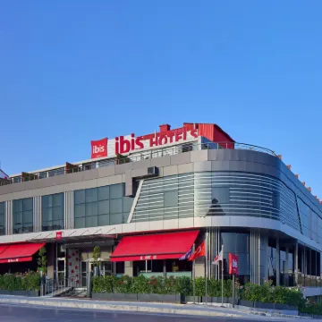 Ibis Istanbul Airport Hadımköy Toki Sosyal Tesisler yakınındaki oteller