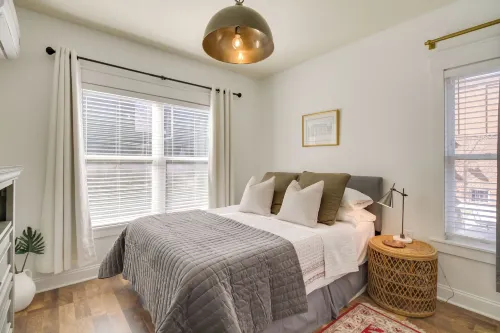 Walkable Lynchburg Condo w/ Private Balcony - 3-Star