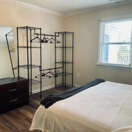 Waterfront Views With King Bed in Solomons Island