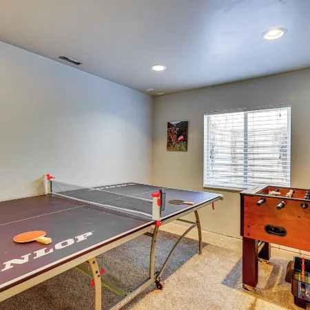 3,500-sq-ft Holiday Gem w/ Game Room in Heber City