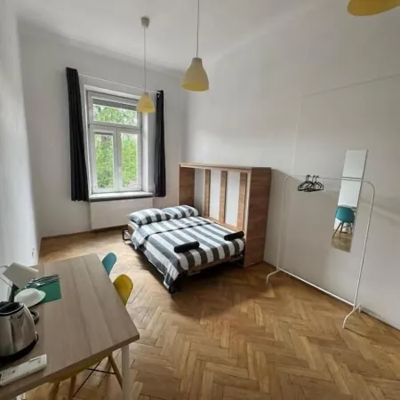 Fantastic-Inn Kraków - Krasińskiego Отели рядом с достопримечательностью «День Дракона»