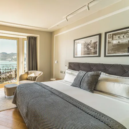 Lasala Plaza Hotel