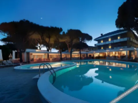 Emirates Plaza Hotel