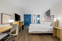 Spark by Hilton Kodak - balcón