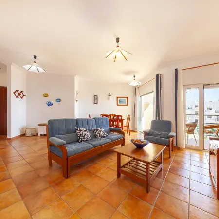 C04 - Bay Ahoy 3 Bed Apartment in Lagos