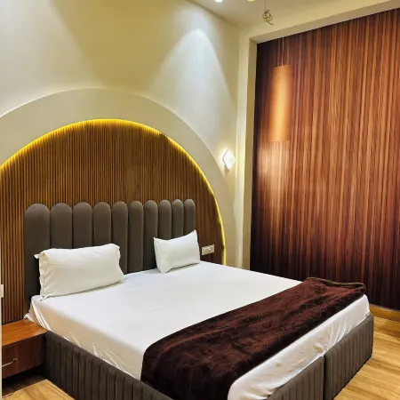 Hotel Cloud 9