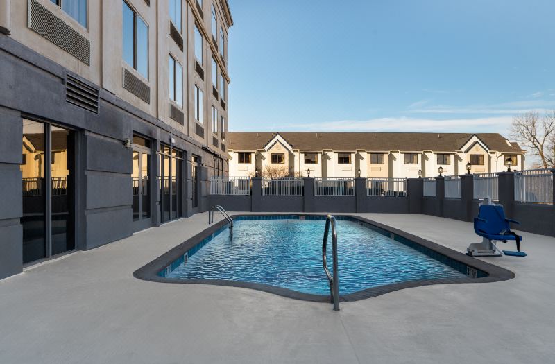 Garner Hotel Murfreesboro West by IHG photo 3
