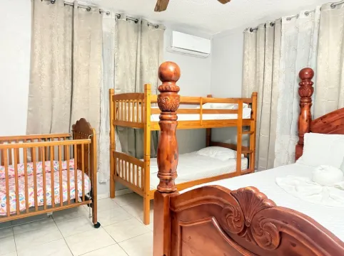 Cabanas Playa Santa/Apto.B/ Mesa de billar/ Piscinas /barbacoa/ Renovable Energy