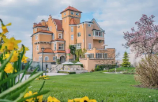 Hotel Schloss Mönchstein
