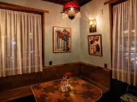 The Rosemary Silverlake Hotels near مرصد غريفيث