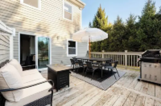 Spacious Retreat with Game Room