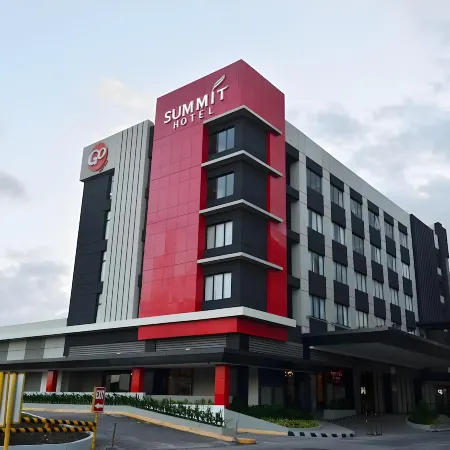 Summit Hotel Naga