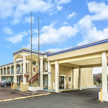 Days Inn by Wyndham Ashland